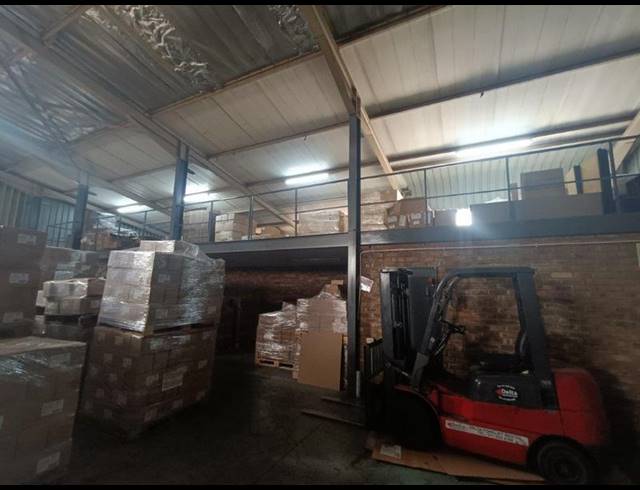 INDUSTRIAL PROPERTY TO RENT IN HALFWAY HOUSE